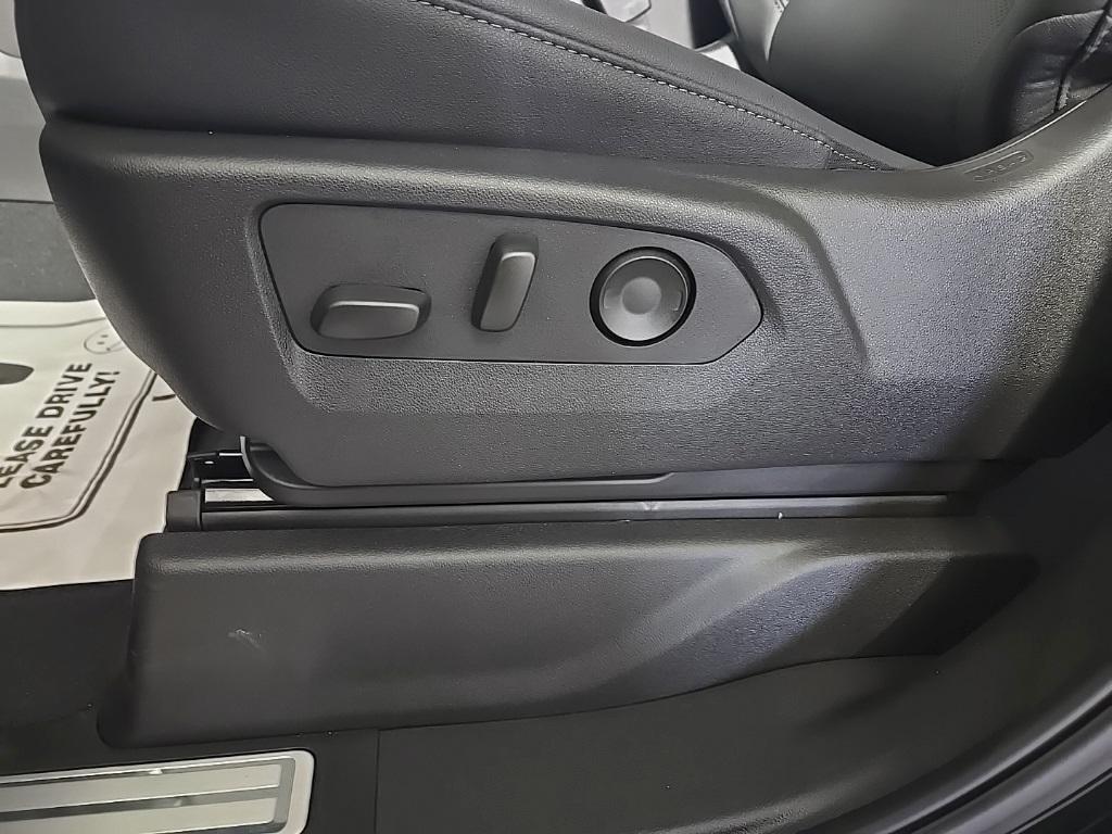 new 2025 Chevrolet Silverado 1500 car, priced at $60,780