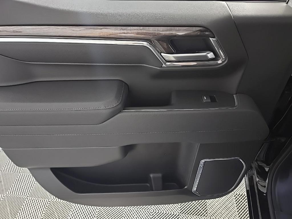 new 2025 Chevrolet Silverado 1500 car, priced at $60,780