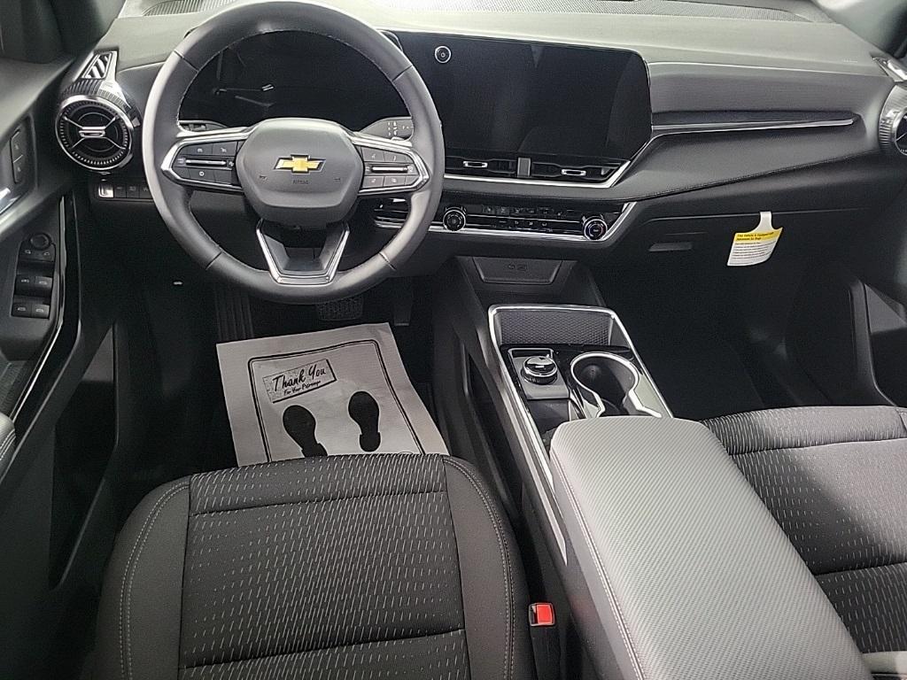 new 2026 Chevrolet Equinox car, priced at $31,595