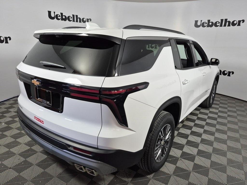 new 2026 Chevrolet Traverse car, priced at $43,110