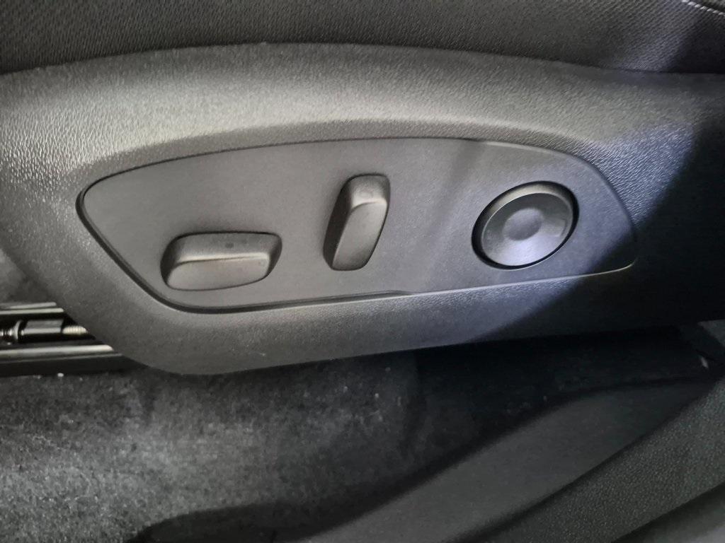 new 2026 Chevrolet Traverse car, priced at $43,110