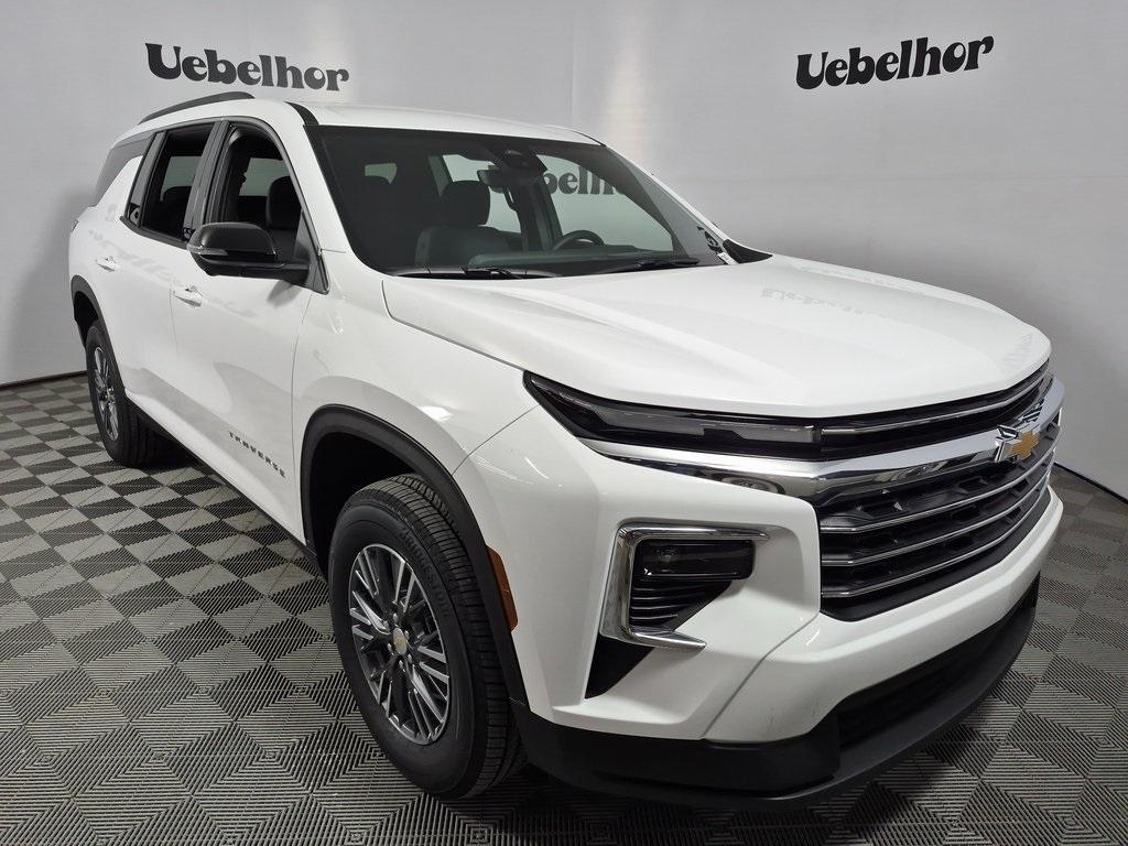 new 2026 Chevrolet Traverse car, priced at $44,110