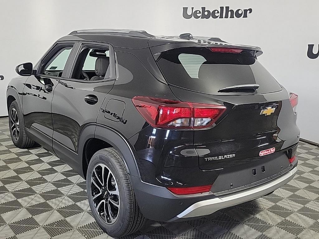 new 2026 Chevrolet TrailBlazer car, priced at $30,225