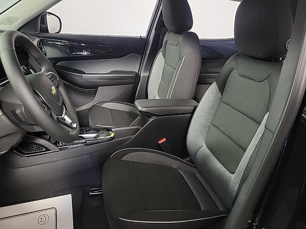 new 2026 Chevrolet TrailBlazer car, priced at $30,225
