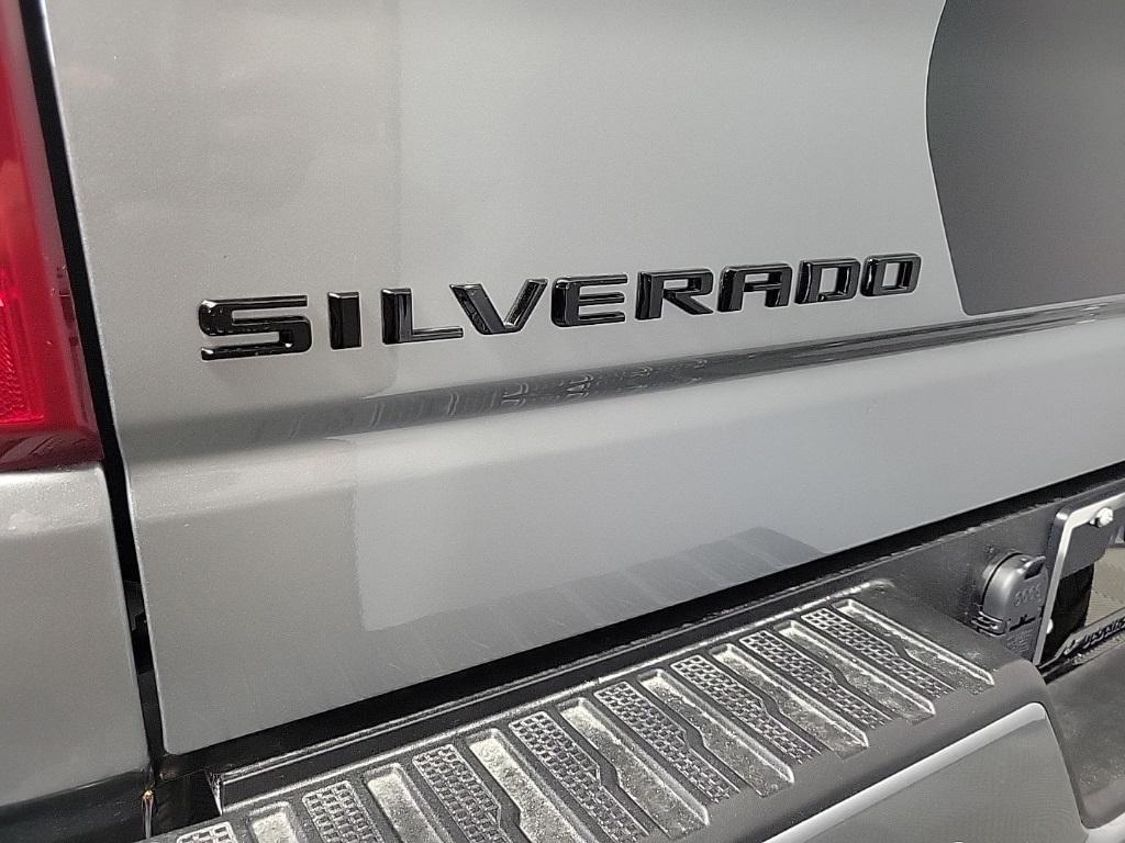 new 2025 Chevrolet Silverado 1500 car, priced at $47,985