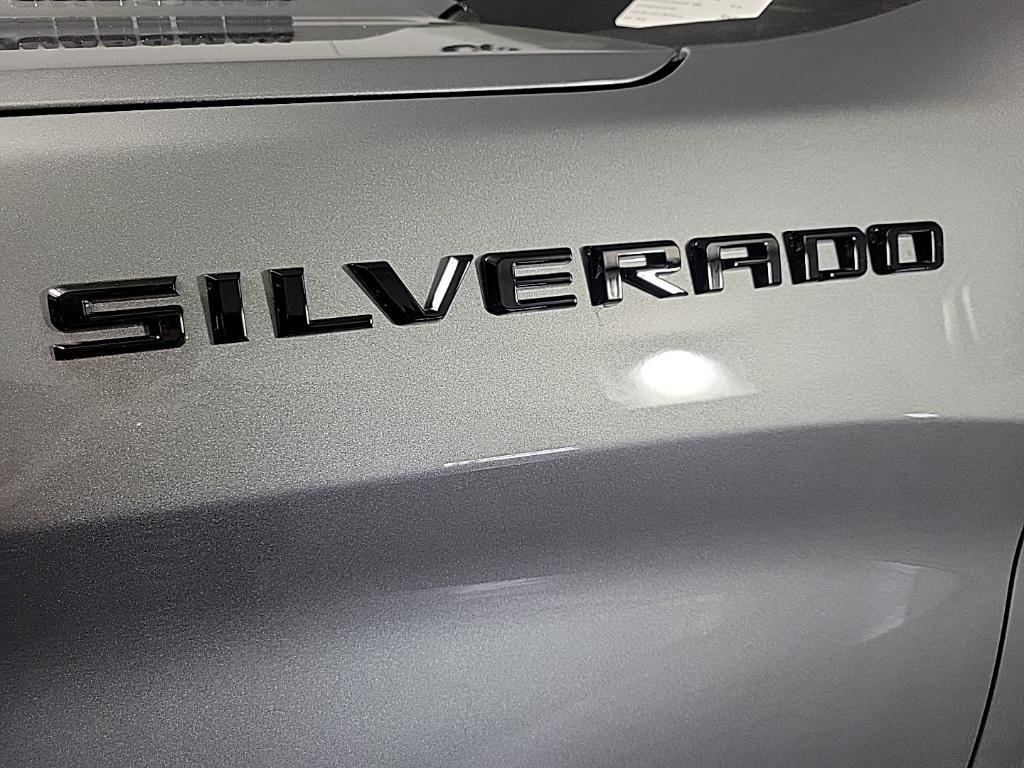 new 2025 Chevrolet Silverado 1500 car, priced at $47,985