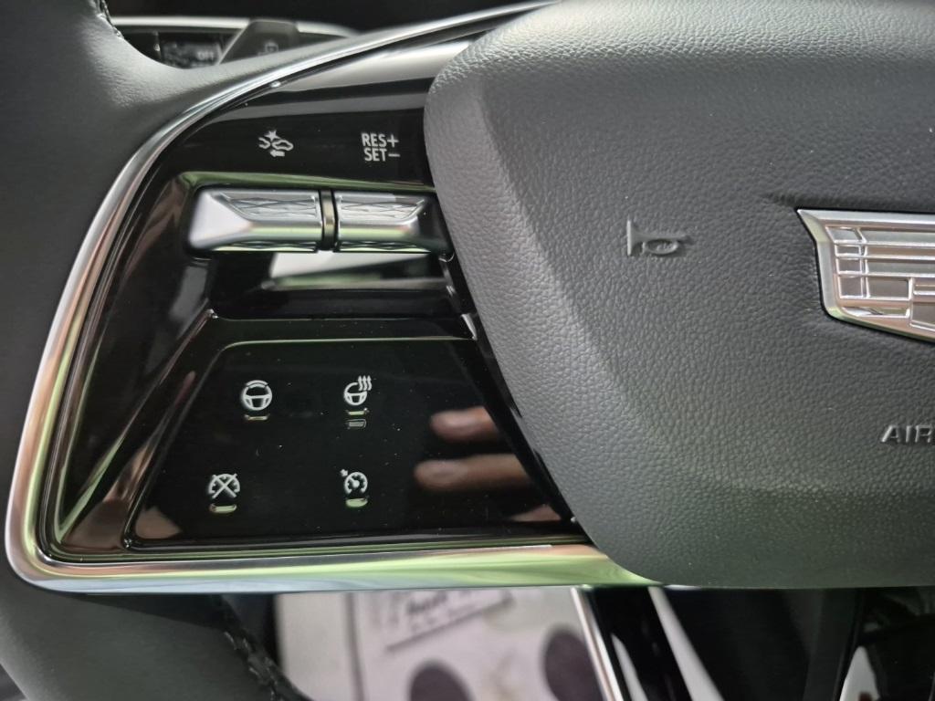 new 2025 Cadillac OPTIQ car, priced at $57,715
