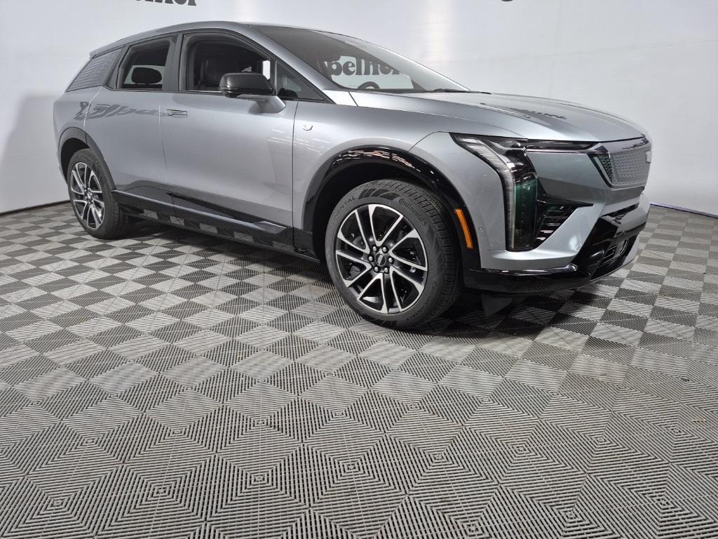 new 2025 Cadillac OPTIQ car, priced at $57,715