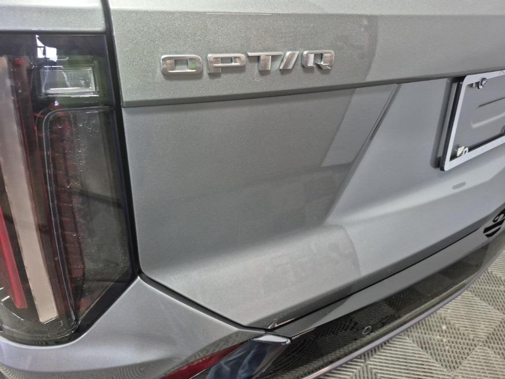 new 2025 Cadillac OPTIQ car, priced at $57,715