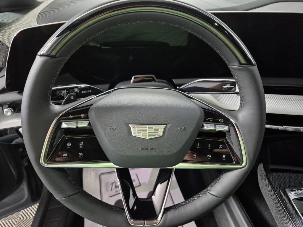 new 2025 Cadillac OPTIQ car, priced at $57,715