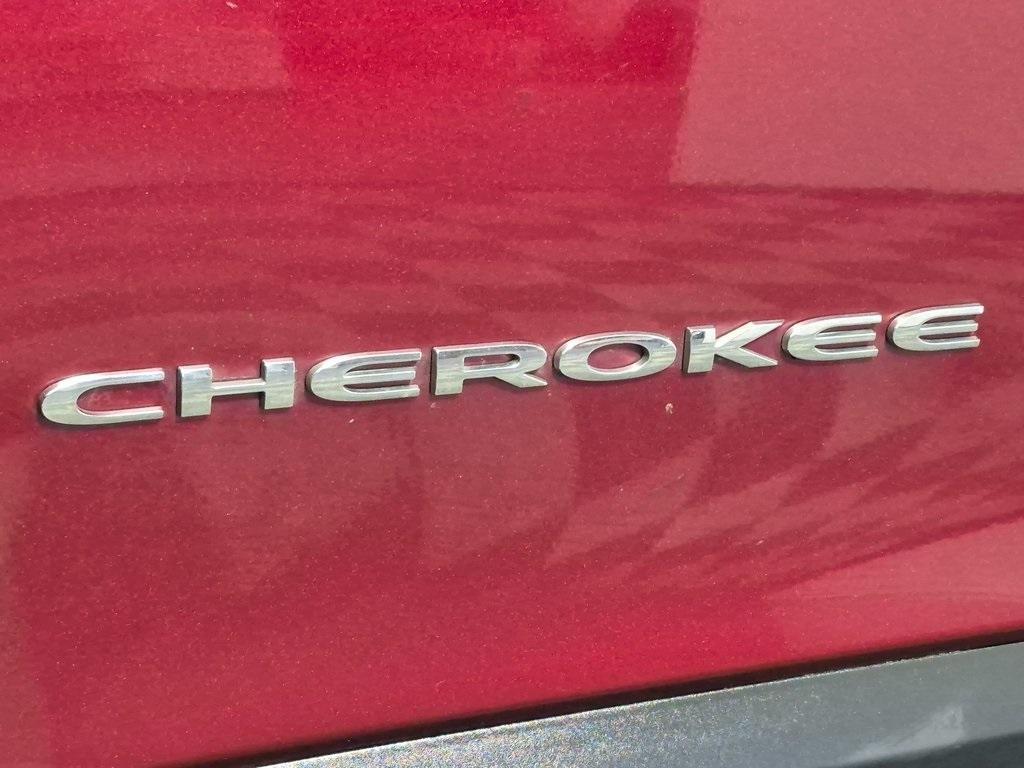 used 2019 Jeep Cherokee car, priced at $7,777