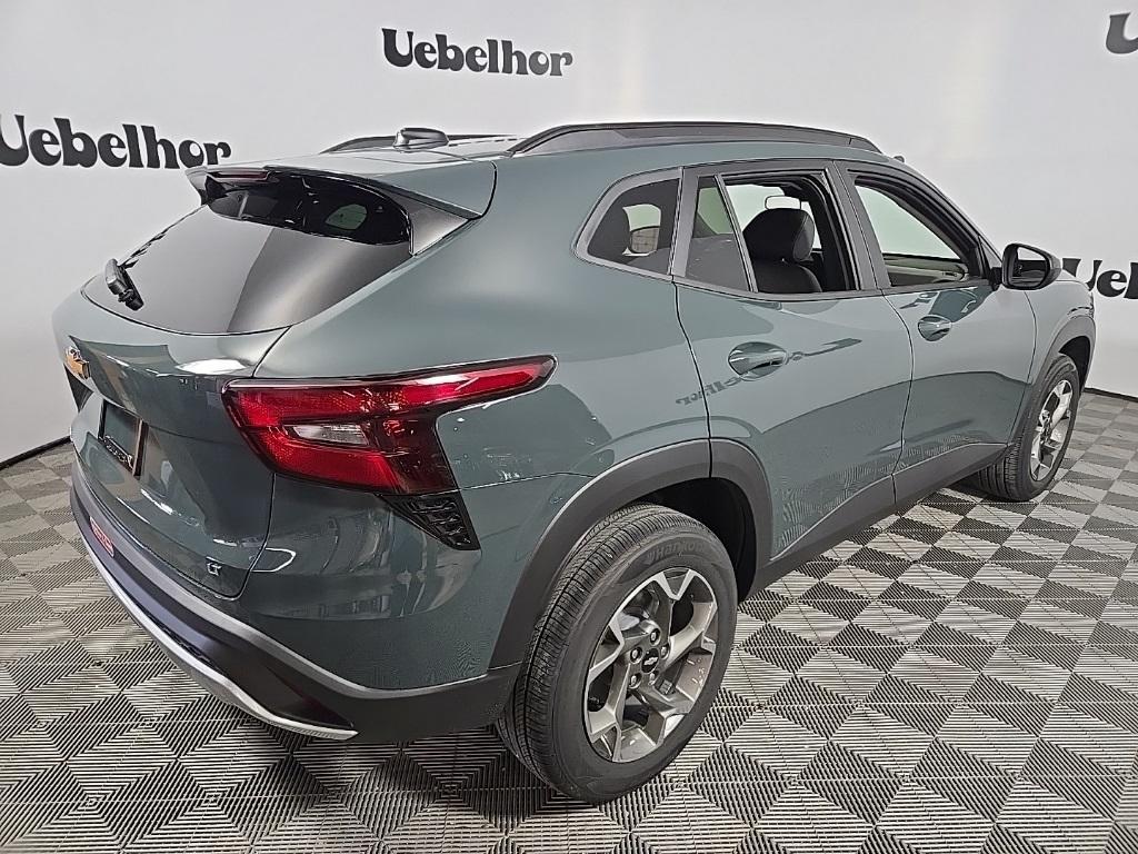 new 2025 Chevrolet Trax car, priced at $25,190
