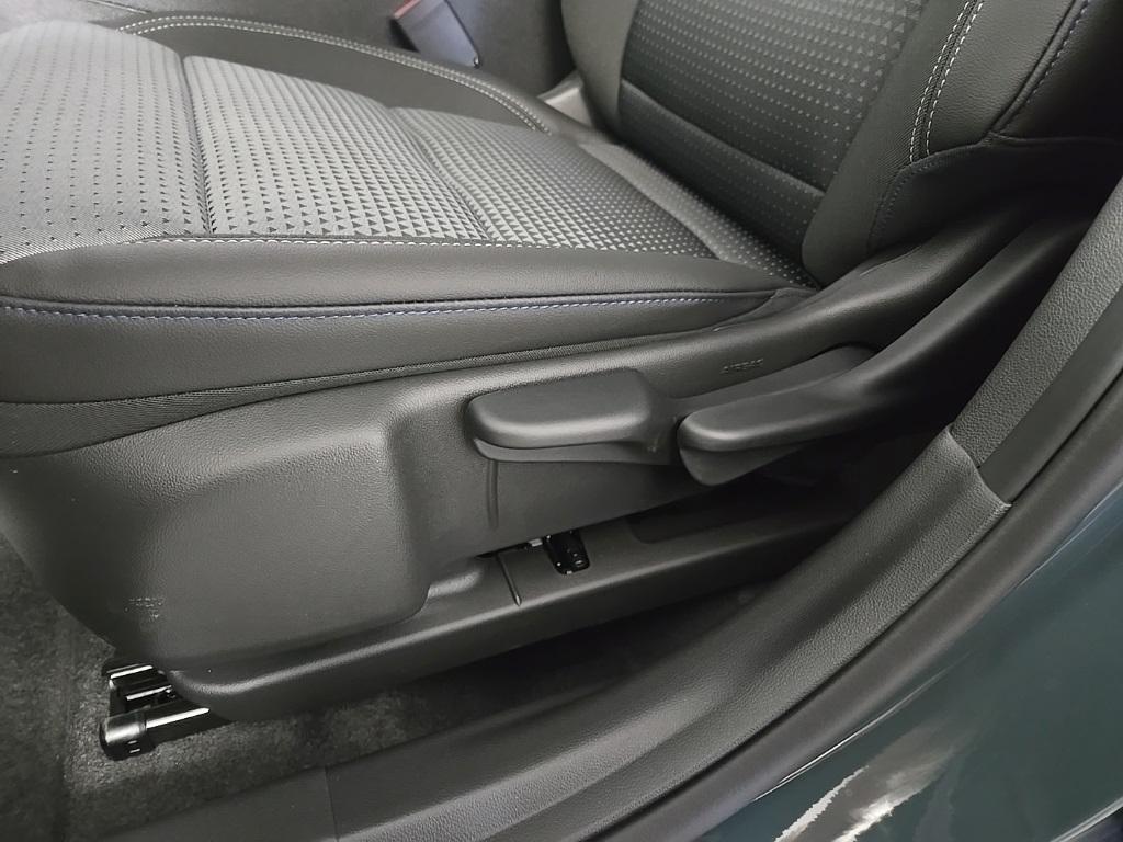new 2025 Chevrolet Trax car, priced at $25,190
