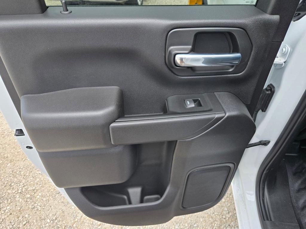 new 2025 Chevrolet Silverado 2500 car, priced at $50,013