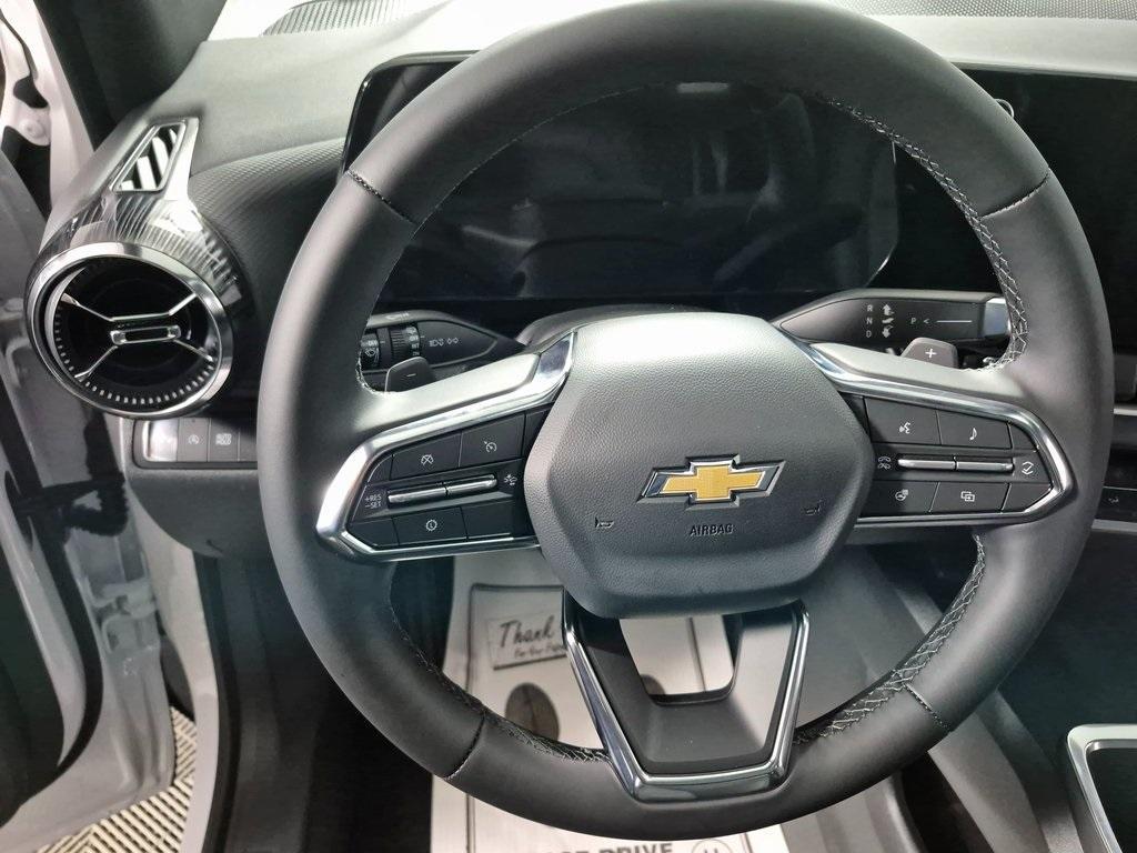 new 2026 Chevrolet Equinox car, priced at $34,011