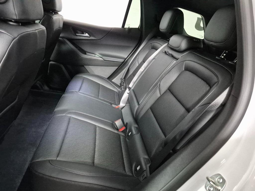 new 2026 Chevrolet Equinox car, priced at $34,011