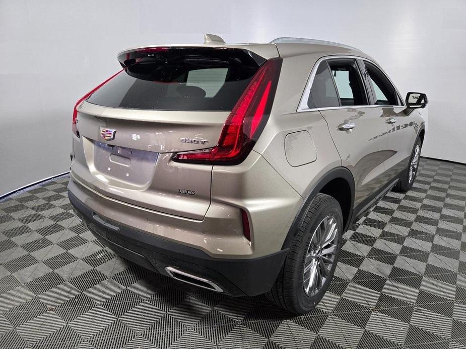 new 2025 Cadillac XT4 car, priced at $47,530