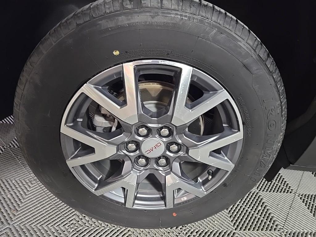 used 2023 GMC Acadia car, priced at $26,800
