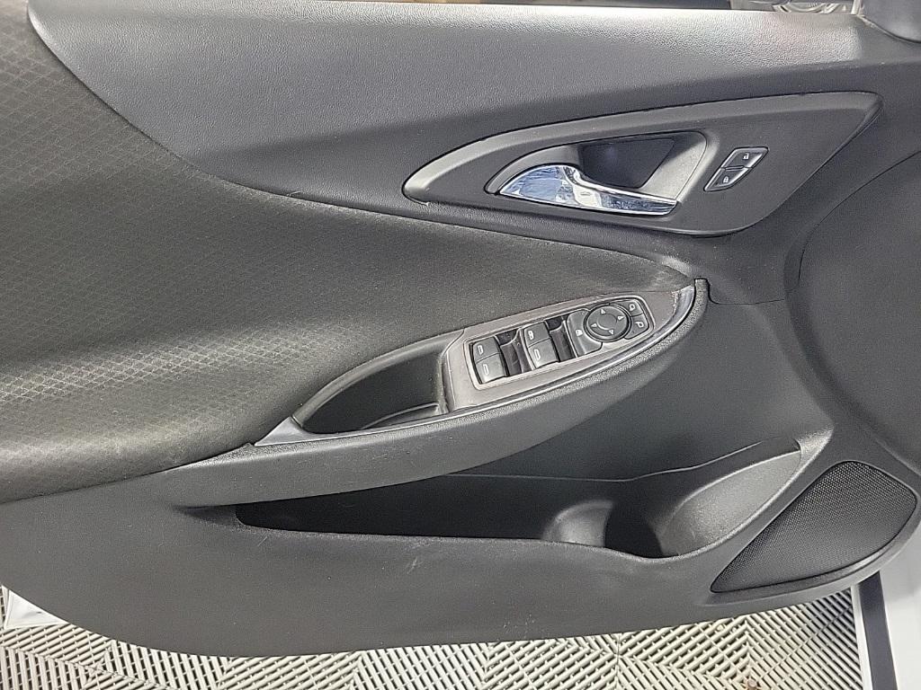 used 2017 Chevrolet Malibu car, priced at $15,995