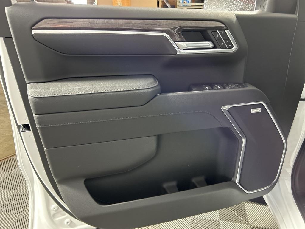 new 2025 Chevrolet Silverado 1500 car, priced at $64,070
