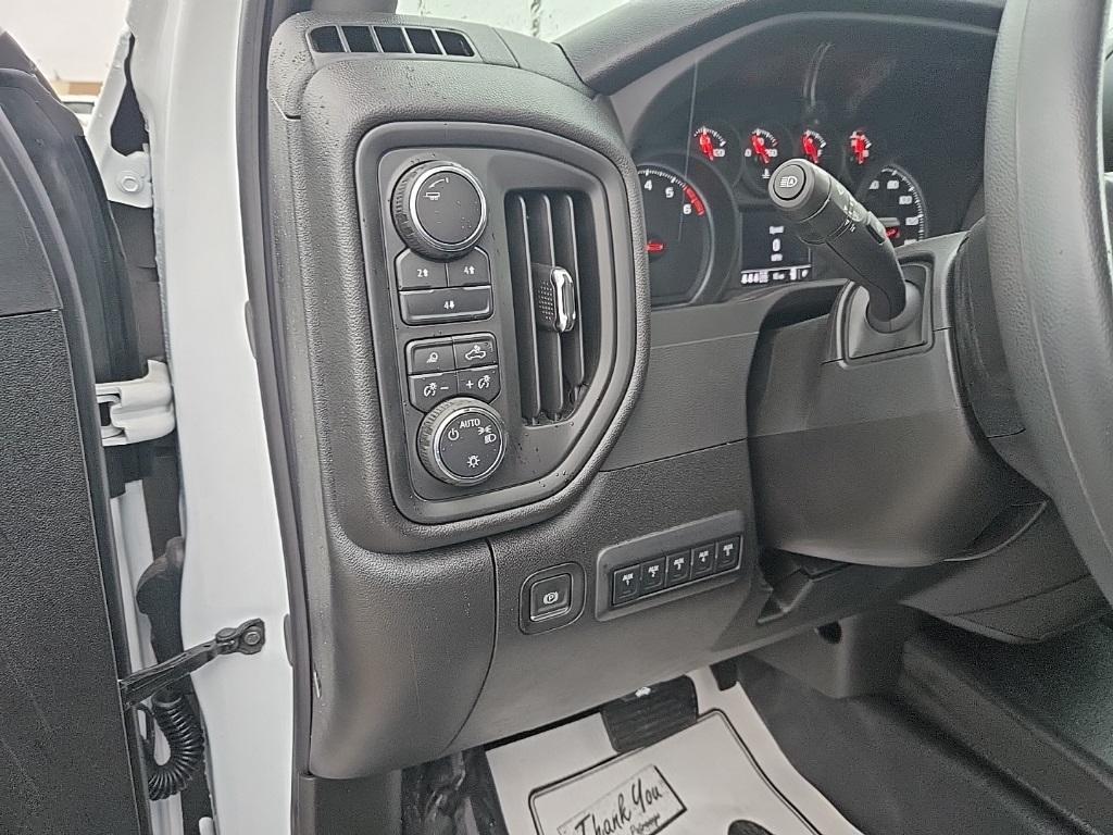 new 2025 Chevrolet Silverado 2500 car, priced at $60,595