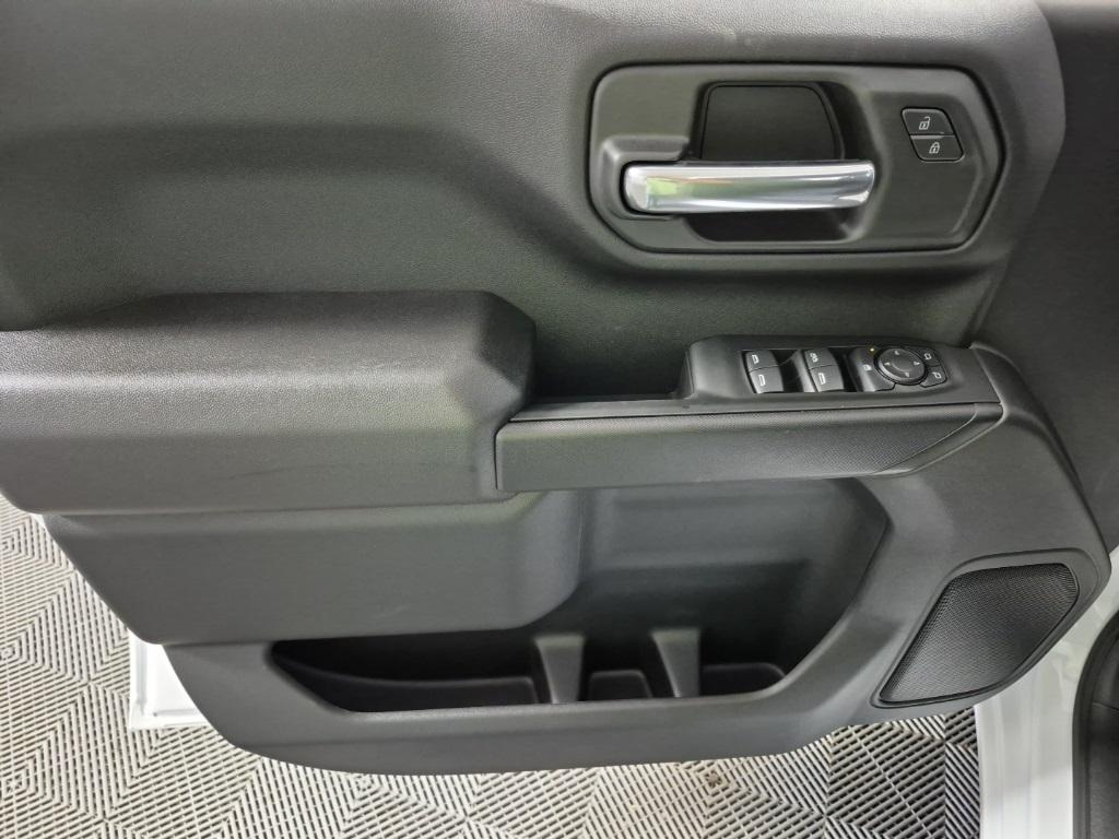 new 2025 Chevrolet Silverado 1500 car, priced at $47,370