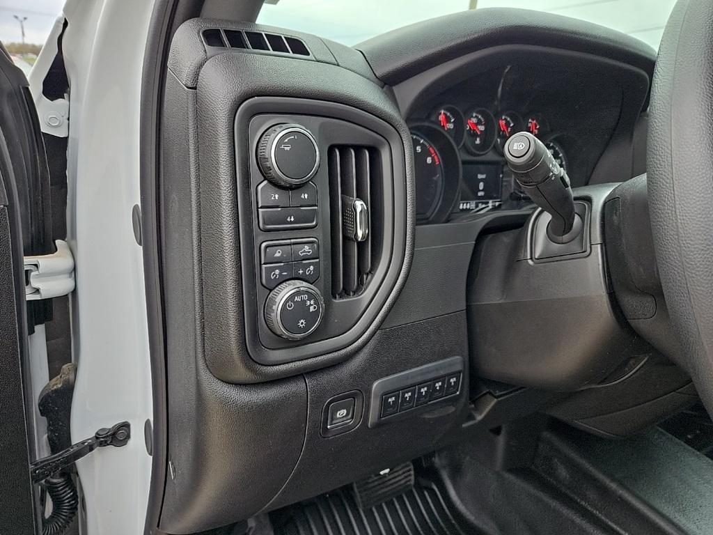 new 2025 Chevrolet Silverado 2500 car, priced at $60,595