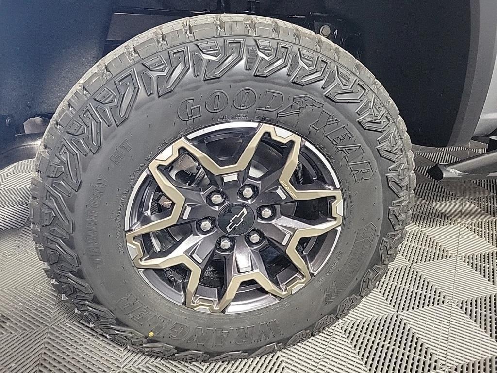 new 2026 Chevrolet Colorado car, priced at $52,925