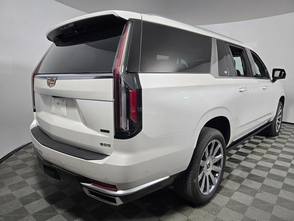 new 2024 Cadillac Escalade ESV car, priced at $114,665