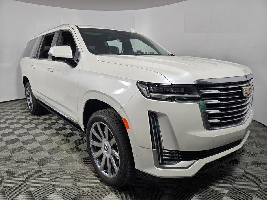 new 2024 Cadillac Escalade ESV car, priced at $116,665