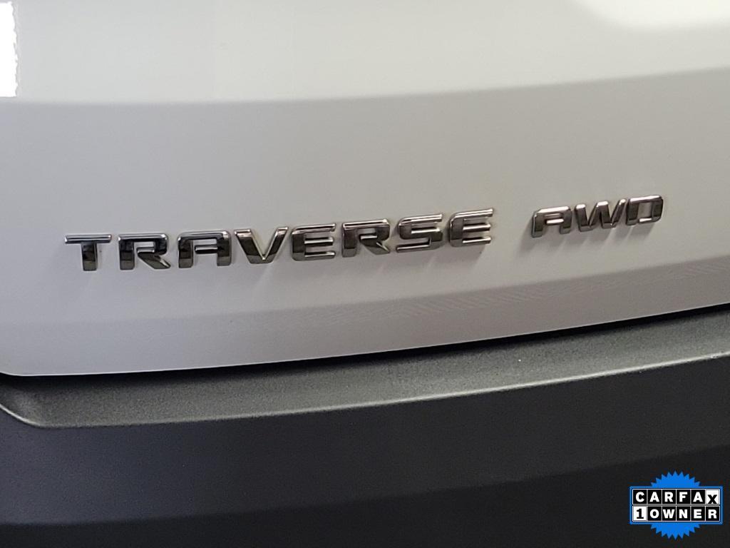 used 2023 Chevrolet Traverse car, priced at $23,878
