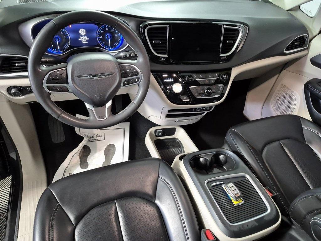 used 2023 Chrysler Pacifica car, priced at $26,995