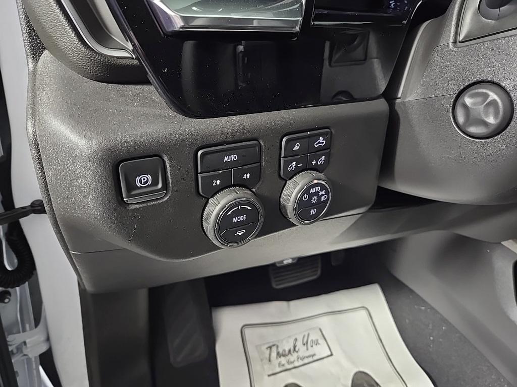 new 2025 Chevrolet Silverado 1500 car, priced at $60,780