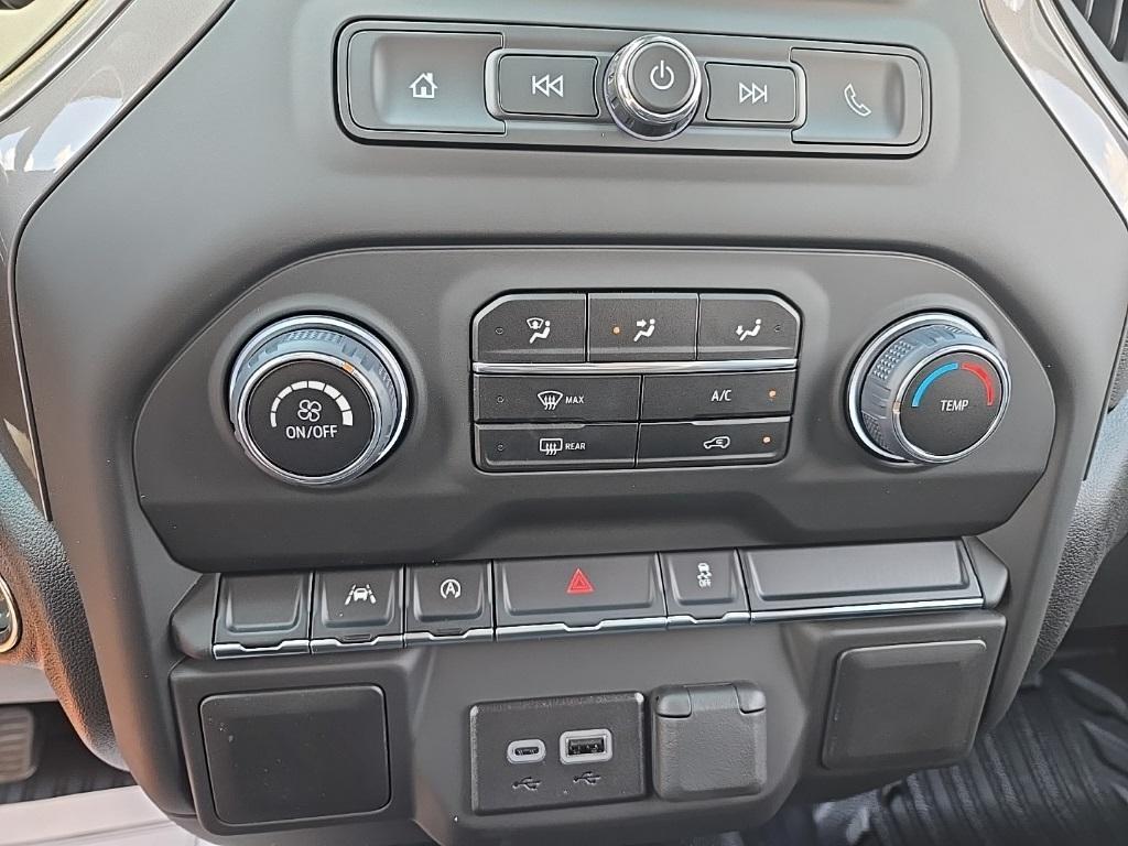 new 2025 Chevrolet Silverado 1500 car, priced at $46,945