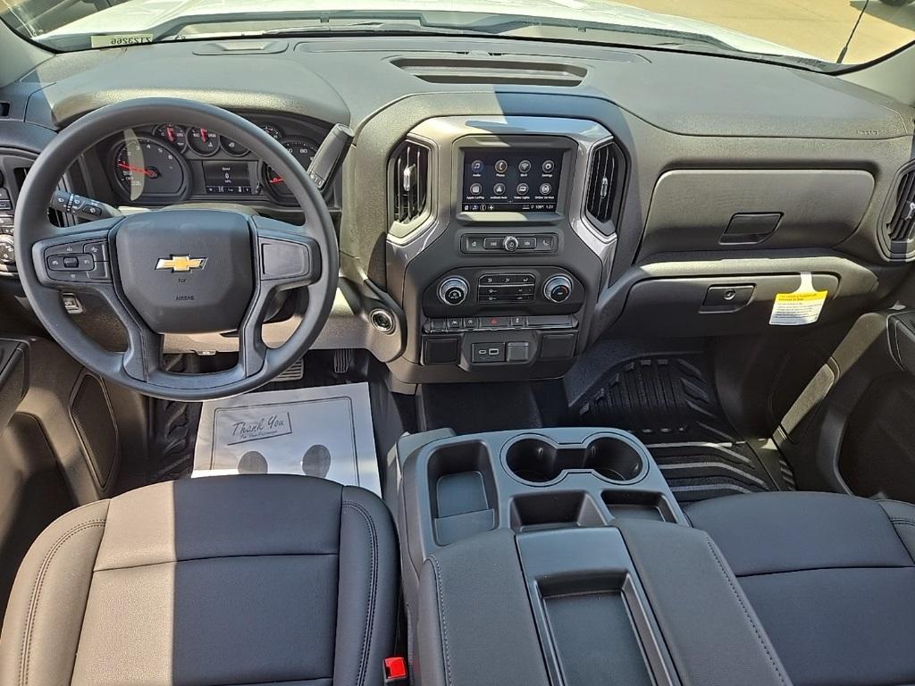 new 2025 Chevrolet Silverado 1500 car, priced at $46,945