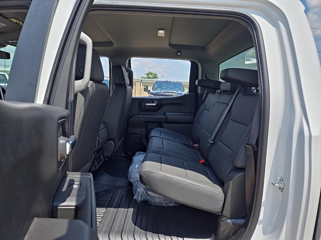 new 2025 Chevrolet Silverado 1500 car, priced at $46,945