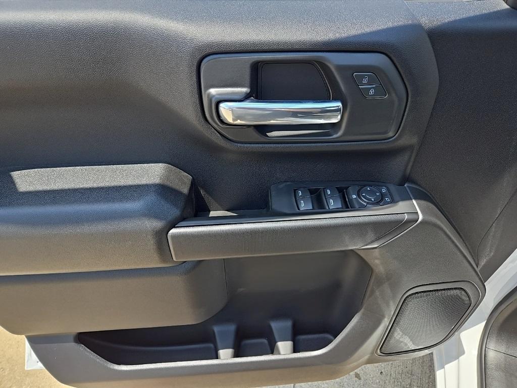 new 2025 Chevrolet Silverado 1500 car, priced at $46,945