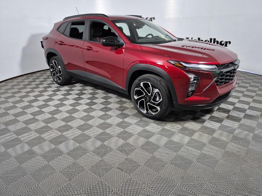 new 2025 Chevrolet Trax car, priced at $27,190