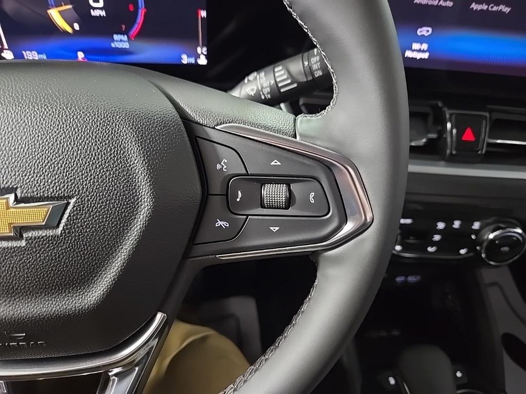 new 2025 Chevrolet TrailBlazer car, priced at $27,835