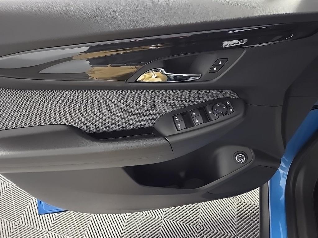 new 2025 Chevrolet TrailBlazer car, priced at $27,835