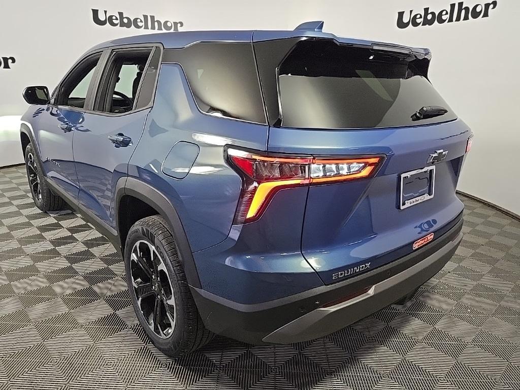 new 2025 Chevrolet Equinox car, priced at $30,845