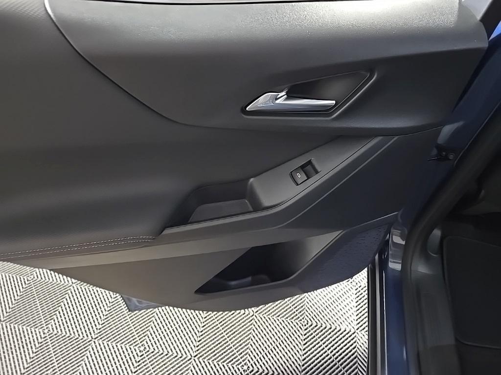 new 2025 Chevrolet Equinox car, priced at $30,845