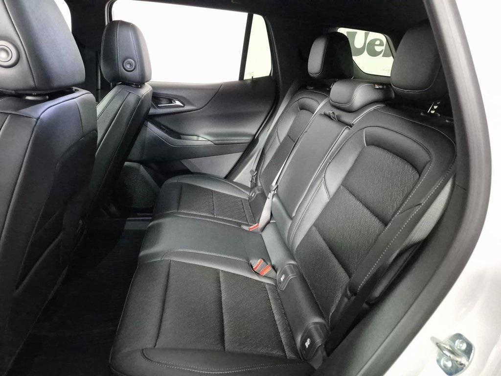 new 2026 Chevrolet Equinox car, priced at $32,915