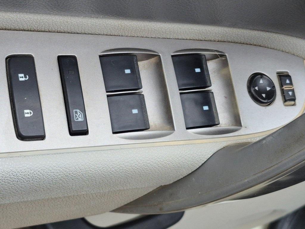 used 2012 Chevrolet Silverado 2500 car, priced at $8,995