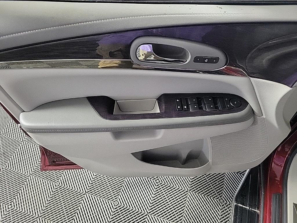used 2016 Buick Enclave car, priced at $10,000