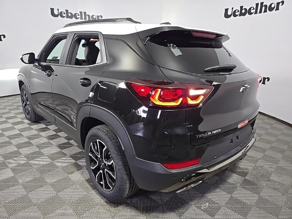 new 2025 Chevrolet TrailBlazer car, priced at $32,115