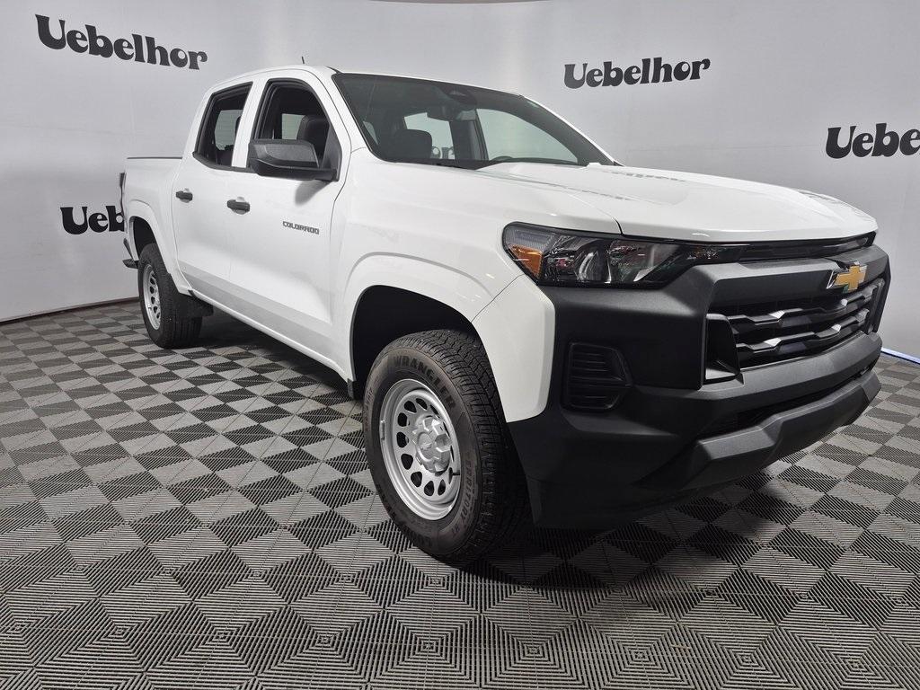 new 2025 Chevrolet Colorado car, priced at $35,295