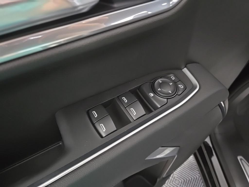new 2025 Chevrolet Silverado 1500 car, priced at $53,093