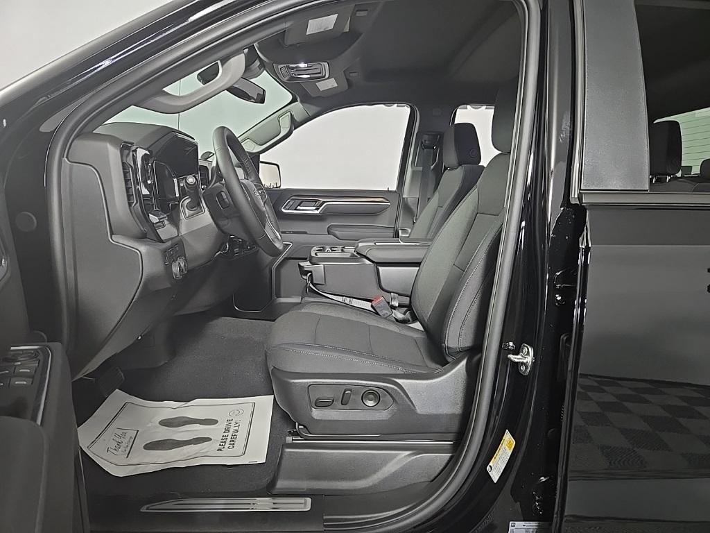 new 2025 Chevrolet Silverado 1500 car, priced at $54,955