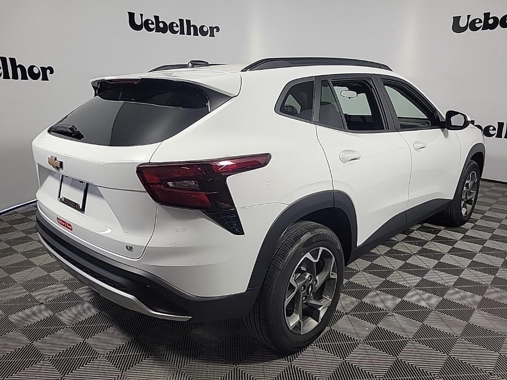 new 2025 Chevrolet Trax car, priced at $24,595